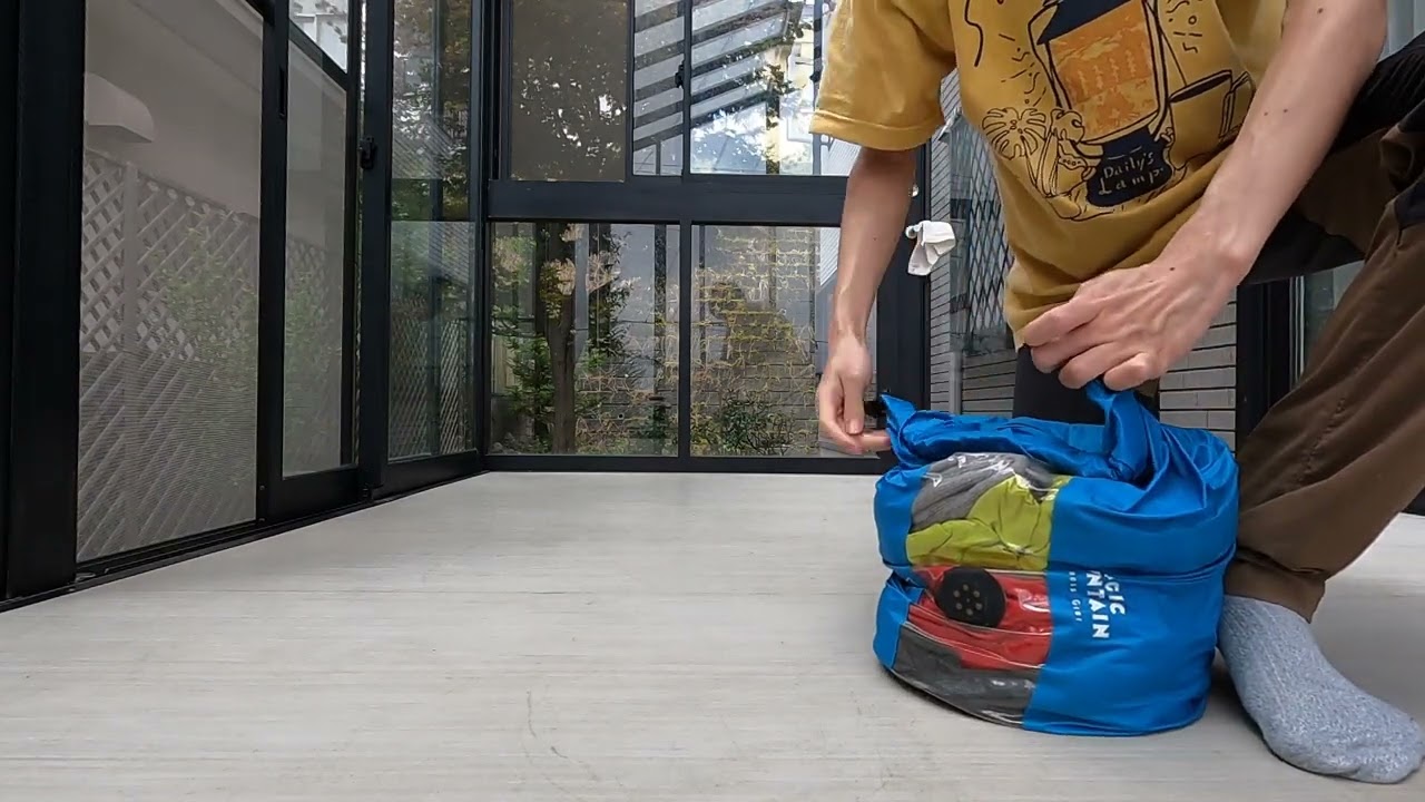マジックマウンテン「コンプレスドライバッグ」で荷物を簡単＆素早く圧縮！