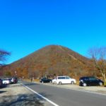 １１月紅葉ピーク過ぎた榛名山へ　榛名富士を登り、榛名神社を参拝