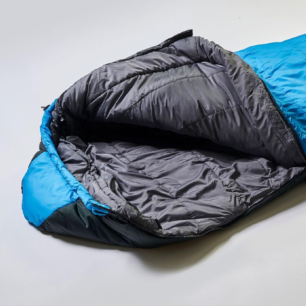 表地・裏地の素材と耐久性（生地の強さ・防水性・肌触り）