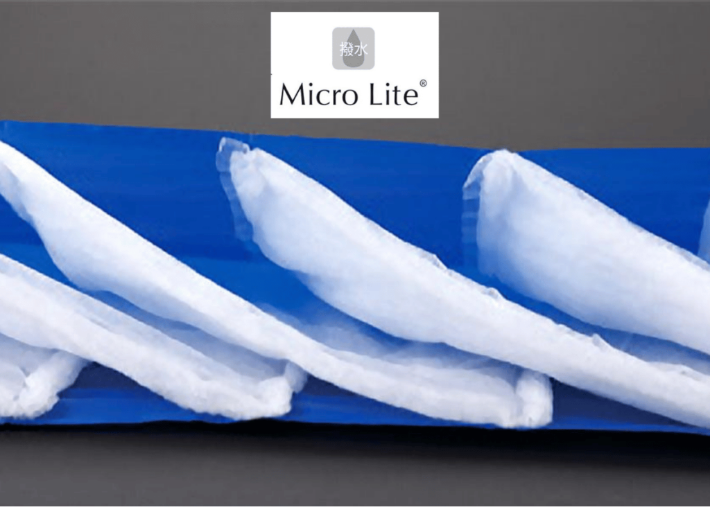 イスカ独自の化繊素材「Micro Lite」