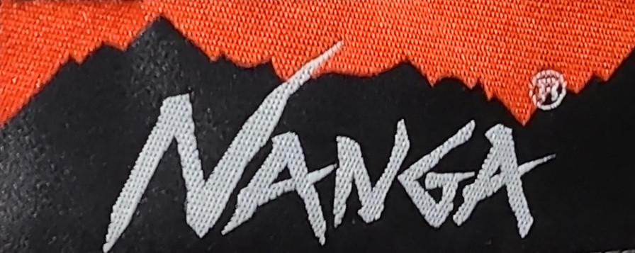 【ナンガ寝袋の別注モデルはお得?】オーロラライト&UDDバッグの違いを比較! 3 nanga logo 【ナンガ寝袋の別注モデルはお得?】オーロラライト&UDDバッグの違いを比較!