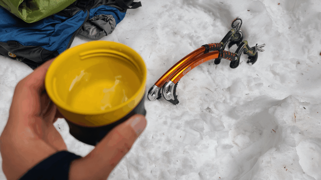 【使用レビュー】山専ボトルとモンベルを比較してサーモスを選んだ理由と使用感 21 決め手:カップのプラが削れにくい